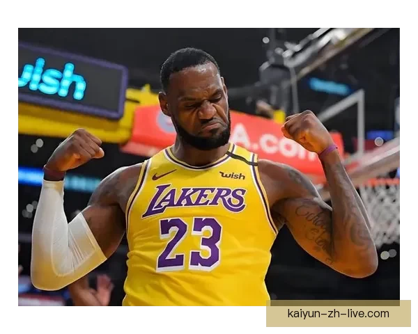 2米03前锋砍41分追平历史第二复制詹姆斯惊人成绩